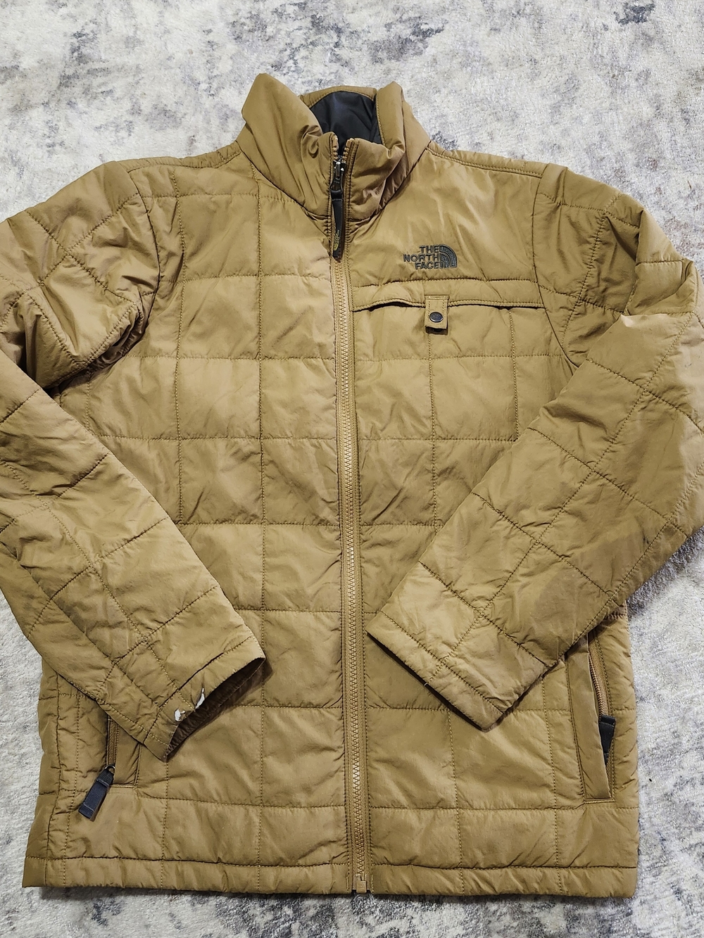 The North Face Boys Quilted Puffer Jacket in Khaki Brown